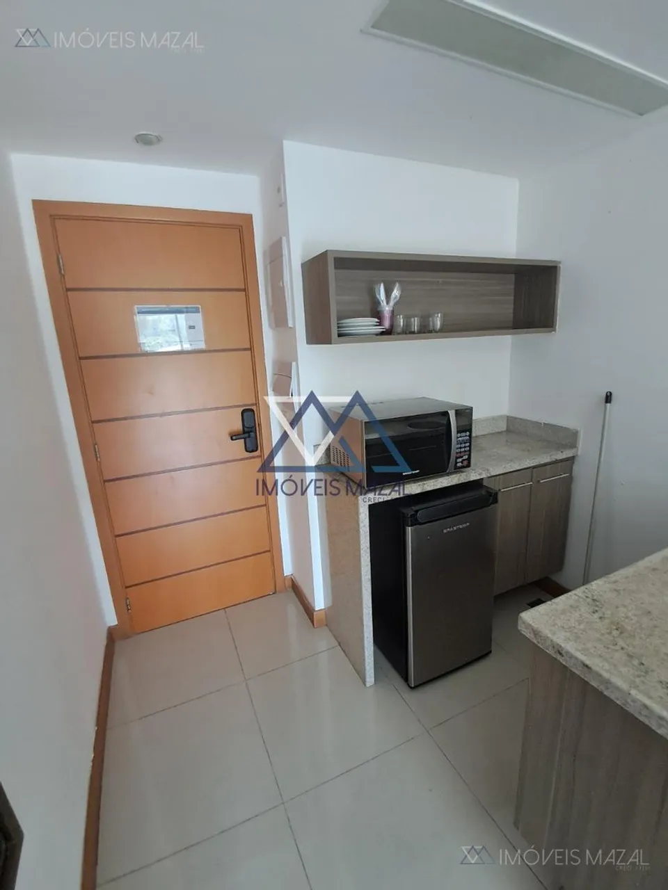 Apartamento de 1 quarto com cozinha compacta — photo 2
