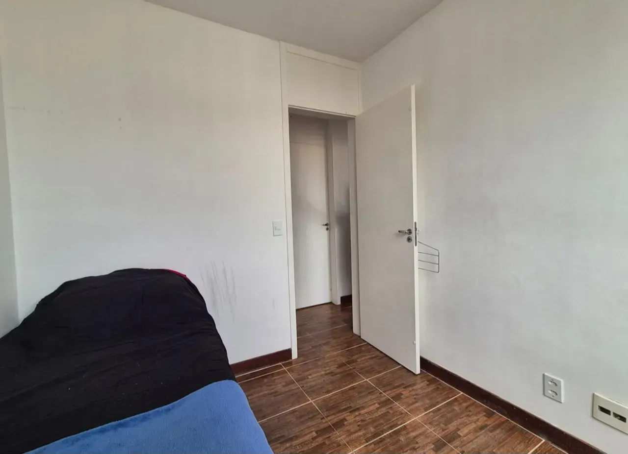 Furnished 3-bedroom apartment with mountain views — photo 17
