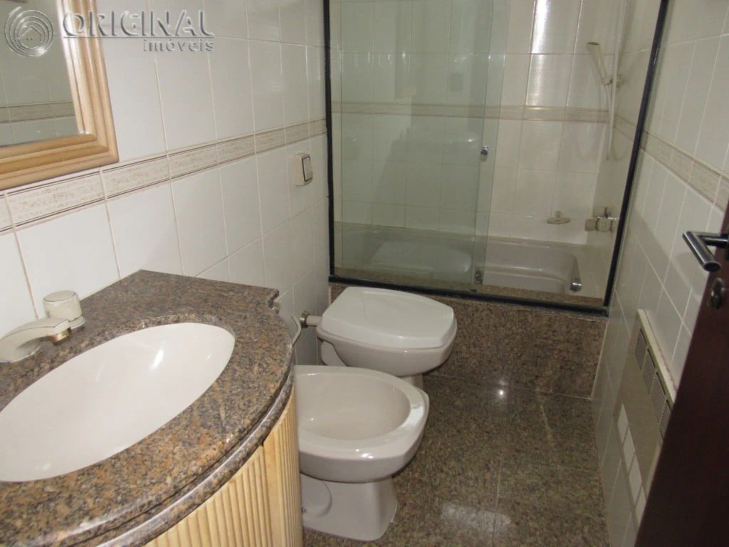 Ванна и 2 спальни: квартира 88 м² — photo 18