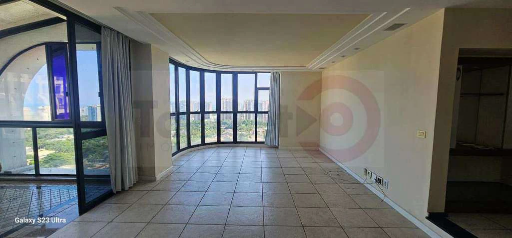 Apartamento de 3 suítes com 200 m² e 2 vagas cobertas — photo 6