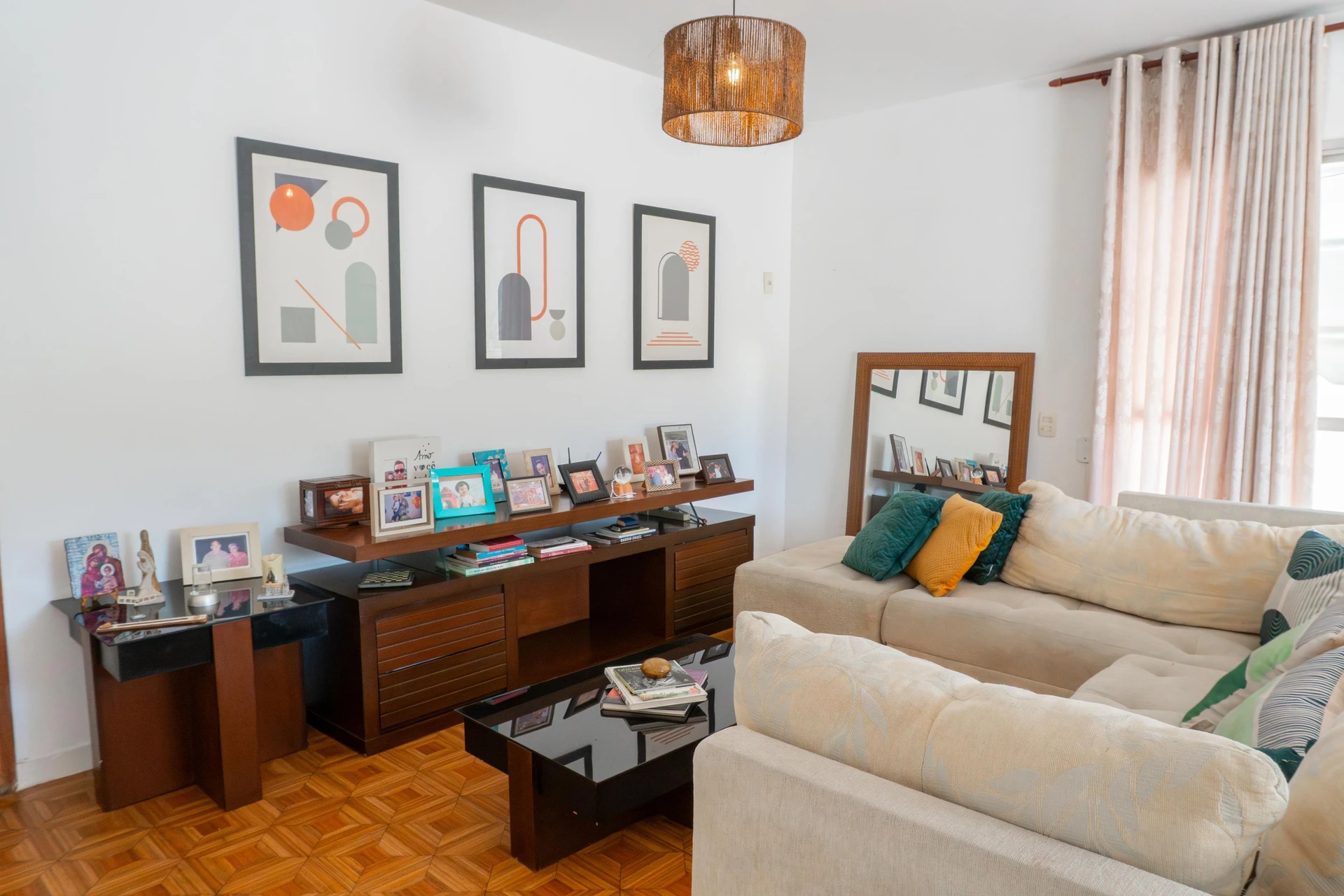 Furnished apartment, 504 m², with a mountain view