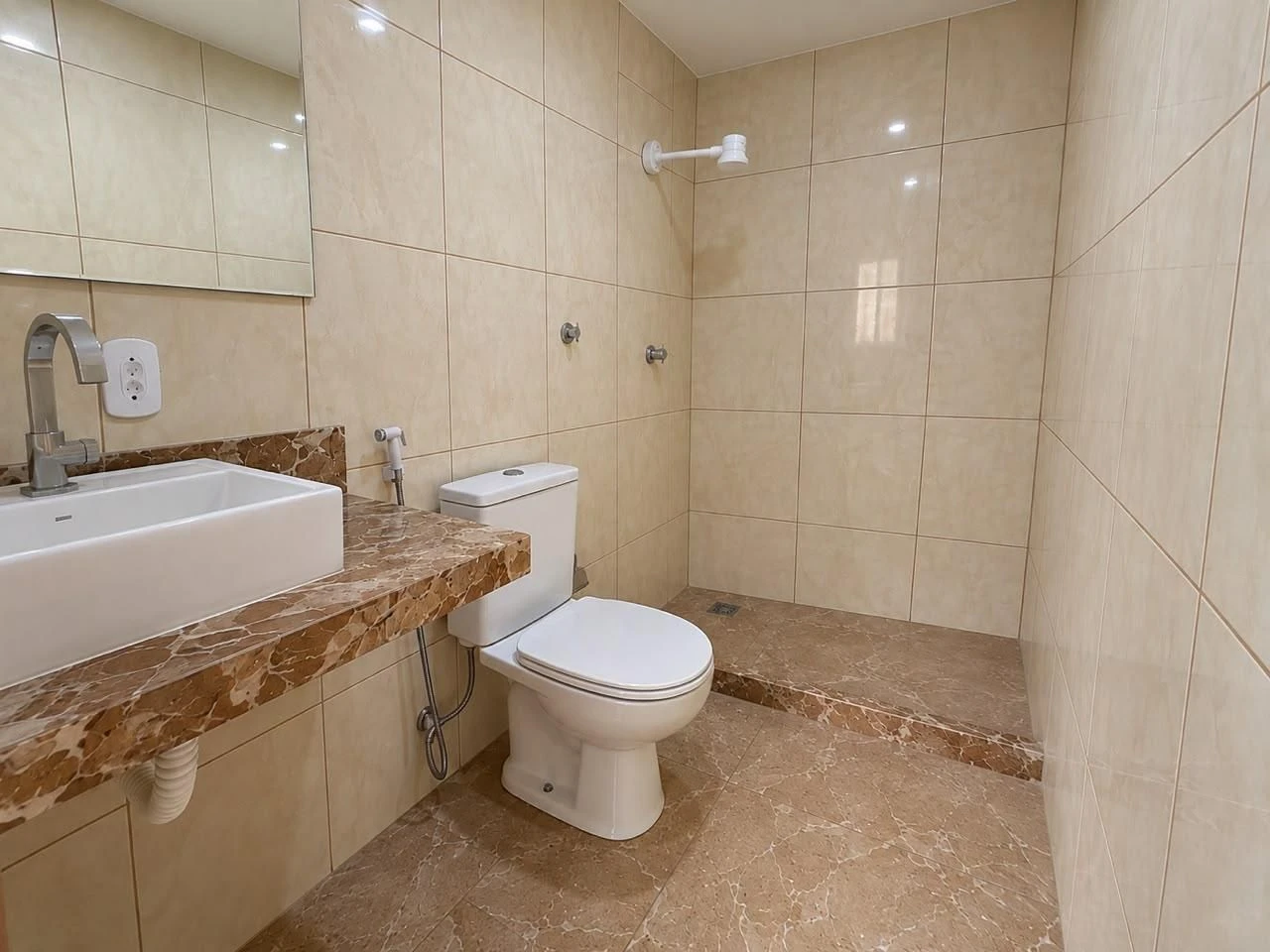 Casa de 3 quartos, sendo 1 suíte, 90 m², São Cristóvão — photo 2