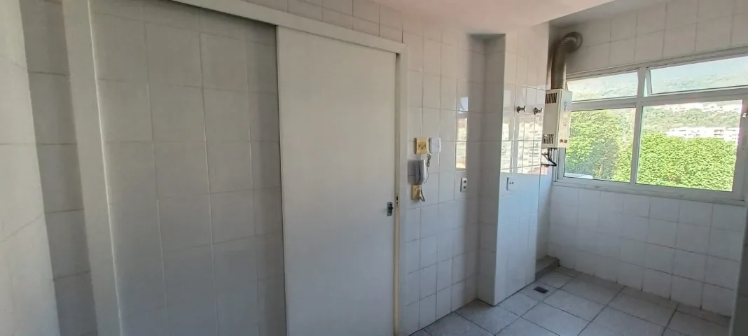Furnished apartment with 2 bedrooms and 3 bathrooms — photo 4