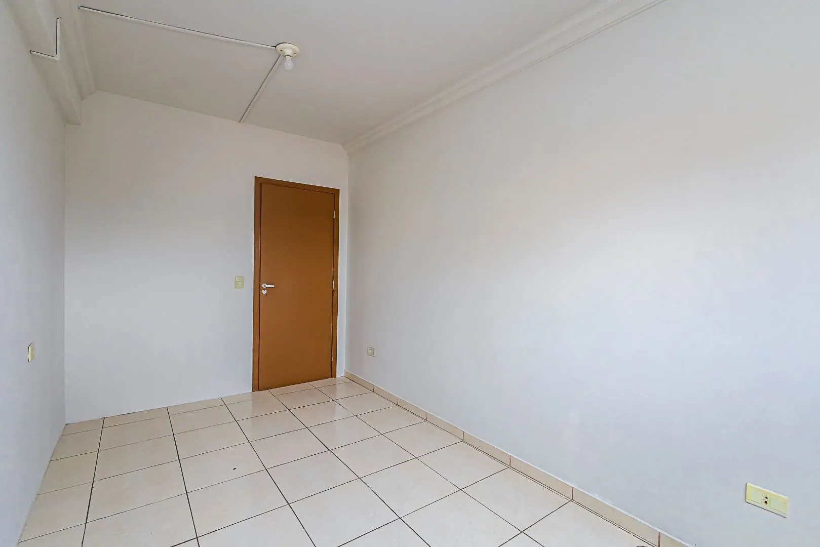Casa com 2 dormitórios e 300 m² — photo 26