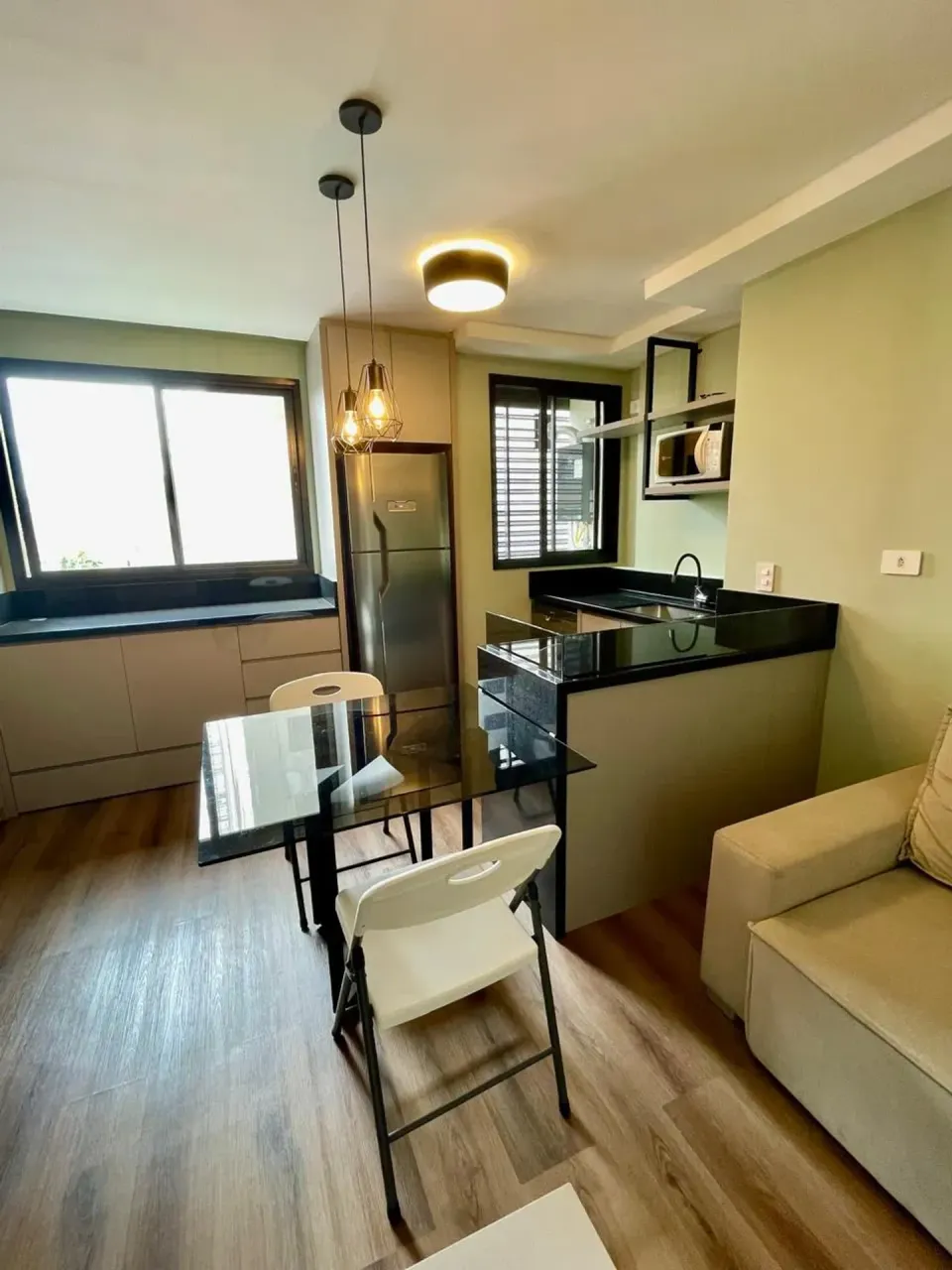 Меблированная квартира с кухней открытой планировки 34 м² — photo 4