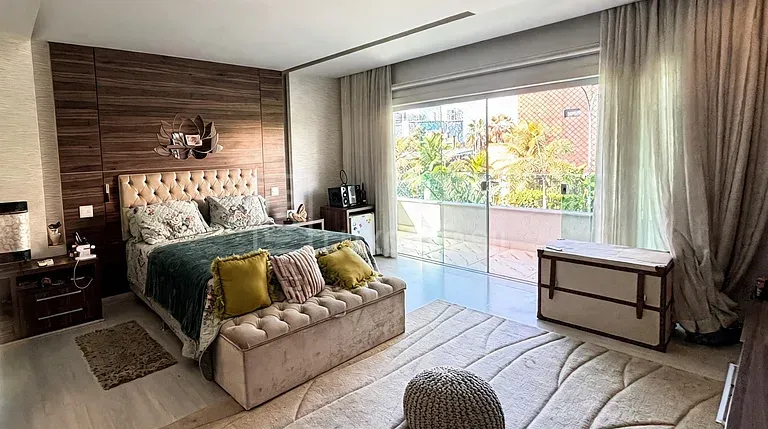 Furnished house with 6 en-suite bedrooms and 10 bathrooms — photo 3