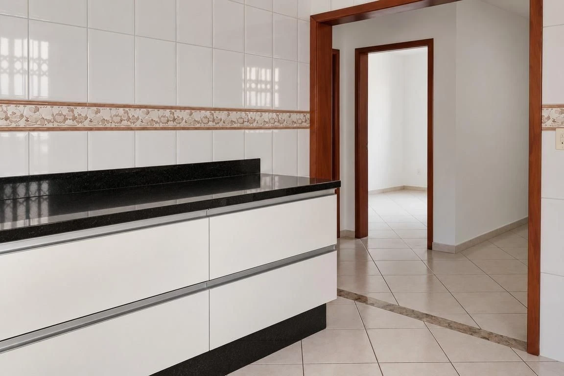 2-bedroom house, 160 m² — photo 2