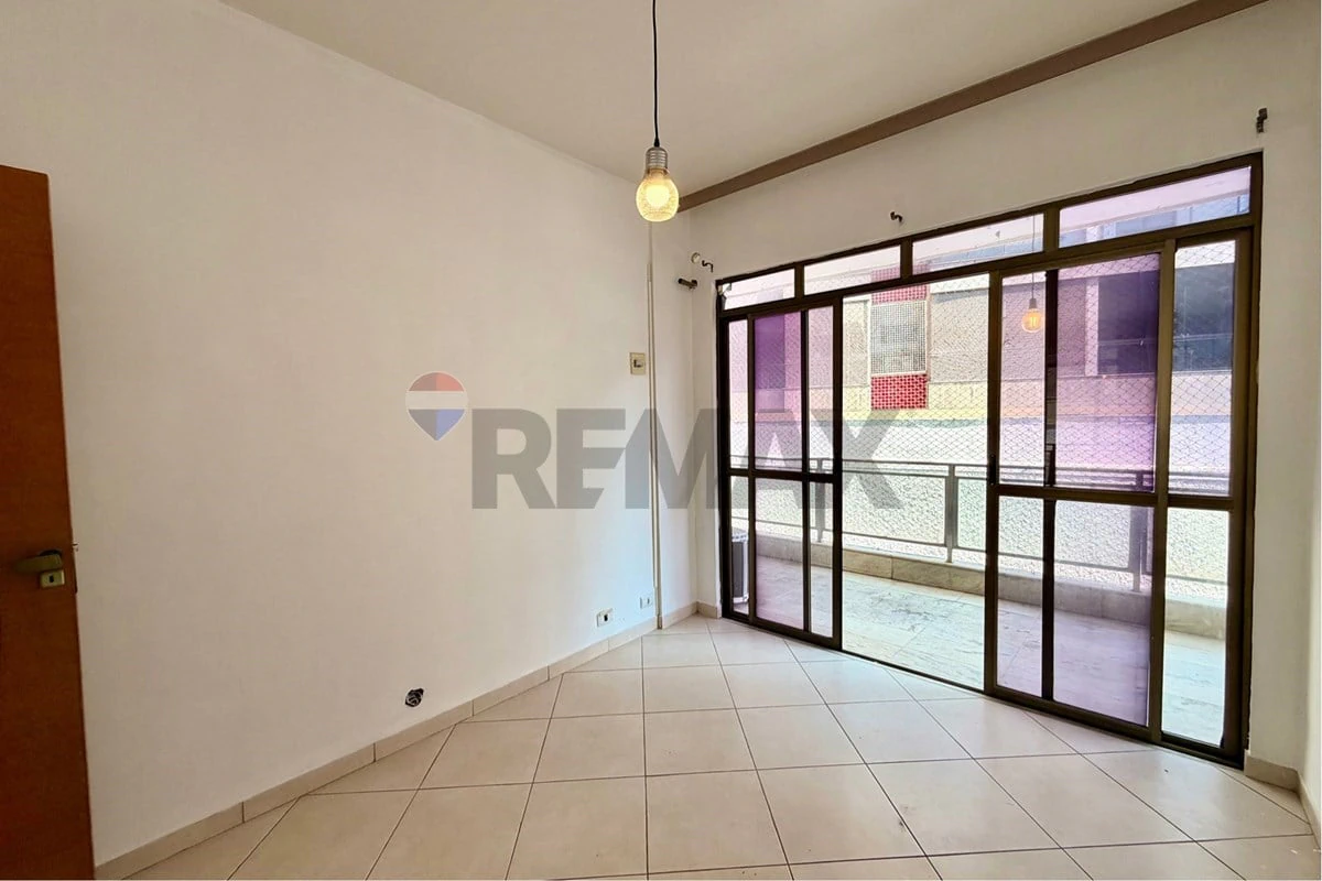 3-bedroom apartment, 1 with its own bathroom, 122 m² — photo 11