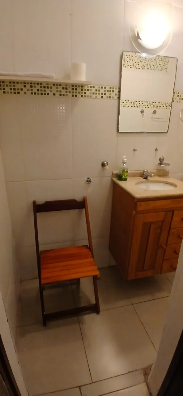 Furnished 1-bedroom apartment with a separate kitchen — photo 12