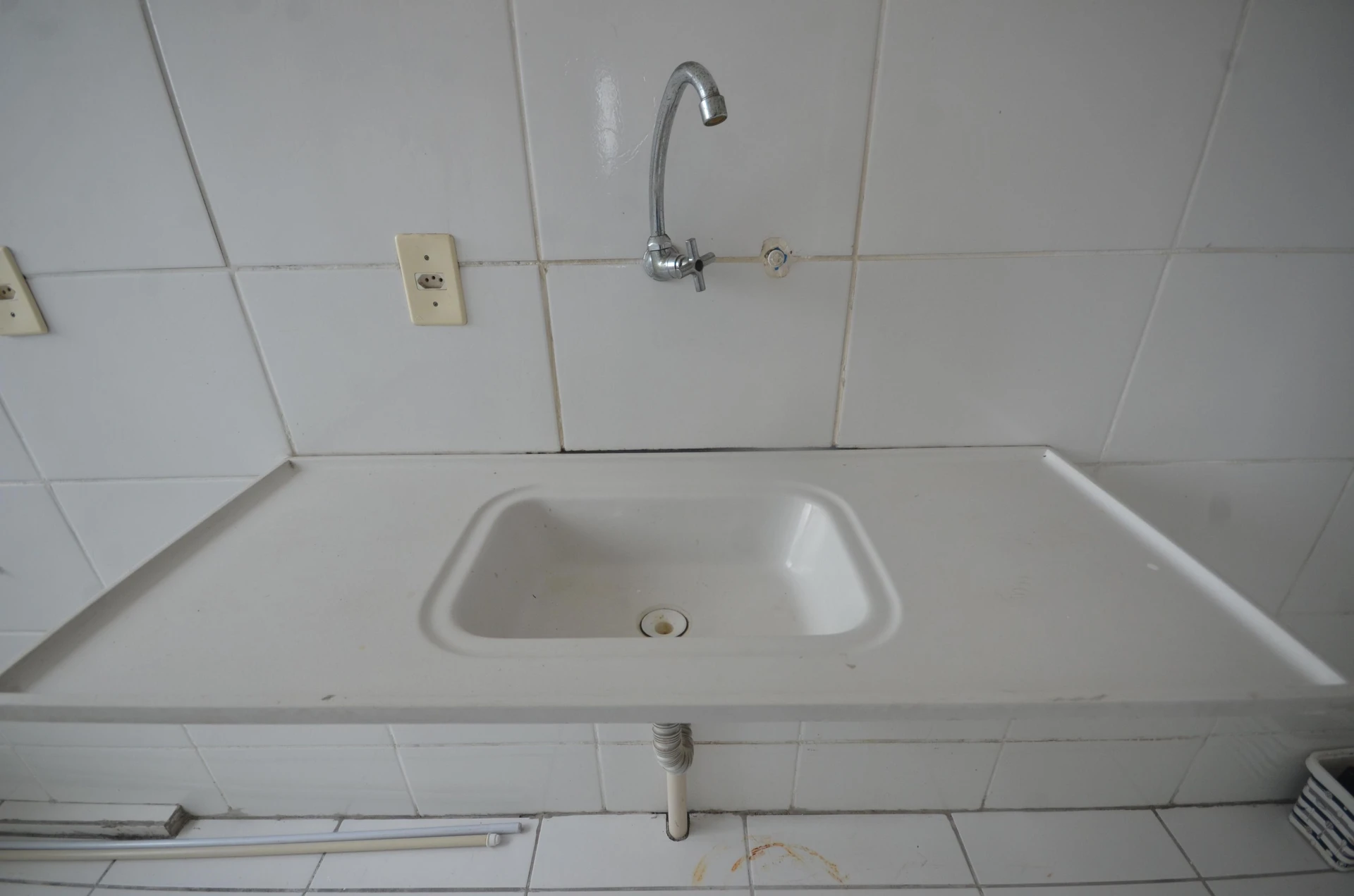 Unfurnished 2-bedroom apartment with 1 parking space — photo 11
