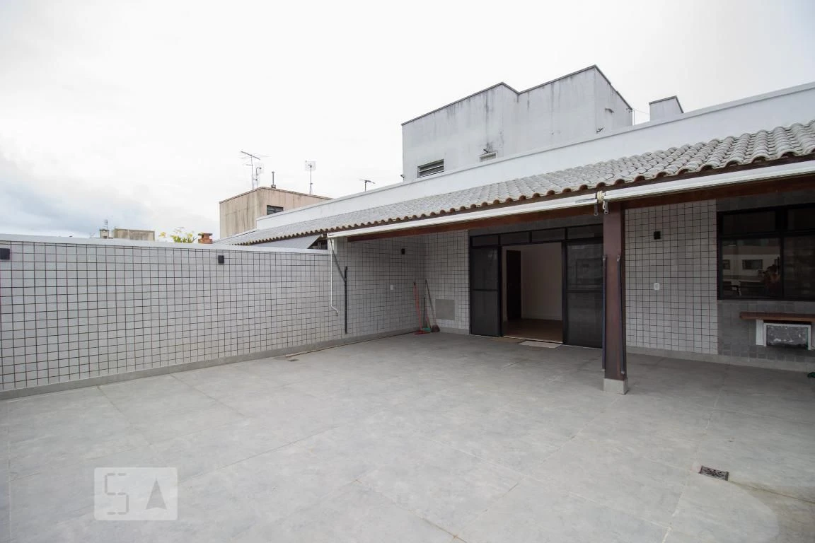 3-bedroom apartment with a balcony and built-in BBQ — photo 10