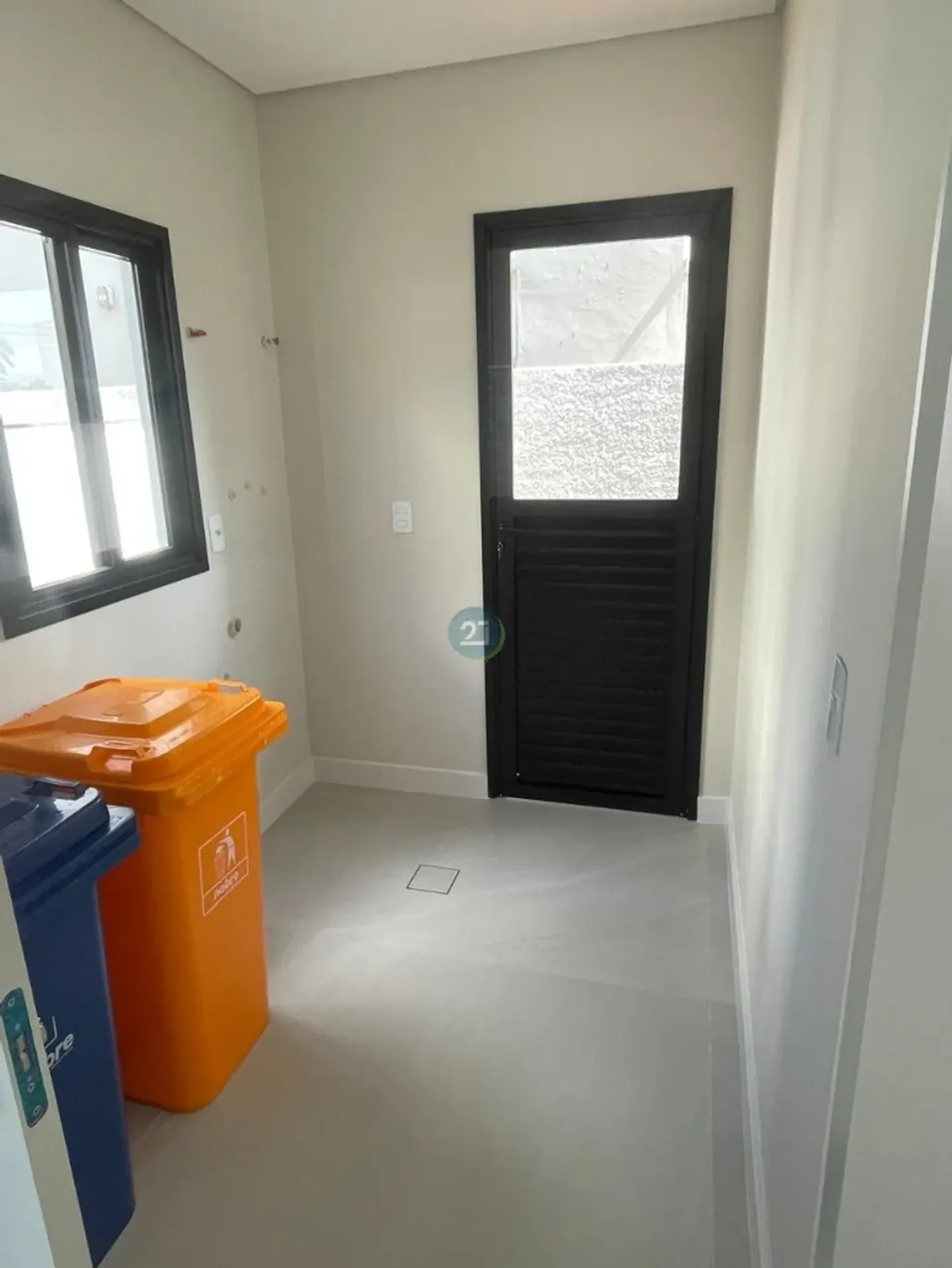 247 m² apartment with 3 en-suite bedrooms and 2 parking — photo 13