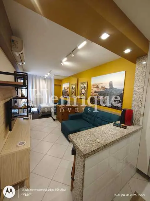 Furnished studio with 1 bedroom and 1 bathroom — photo 12