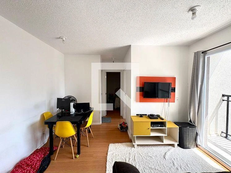 2-bedroom apartment in a building with a gym — photo 7