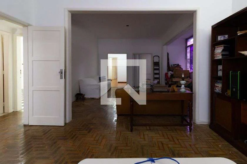 293 m² apartment with 3 bedrooms and private garden