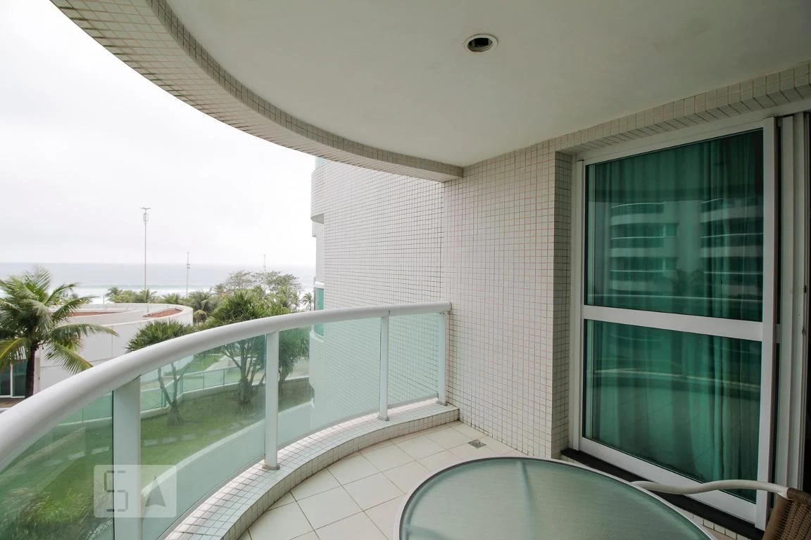 Apartamento sem mobília com 1 quarto e varanda — photo 9