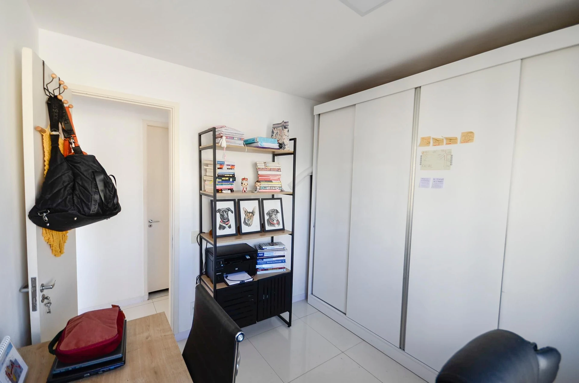 Apartamento mobiliado, 55 m², com janelas do piso ao teto — photo 3