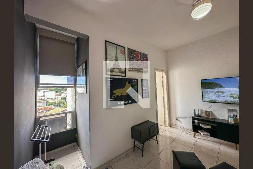 Робоче місце та 1 спальня: квартира 37 м² — photo 11