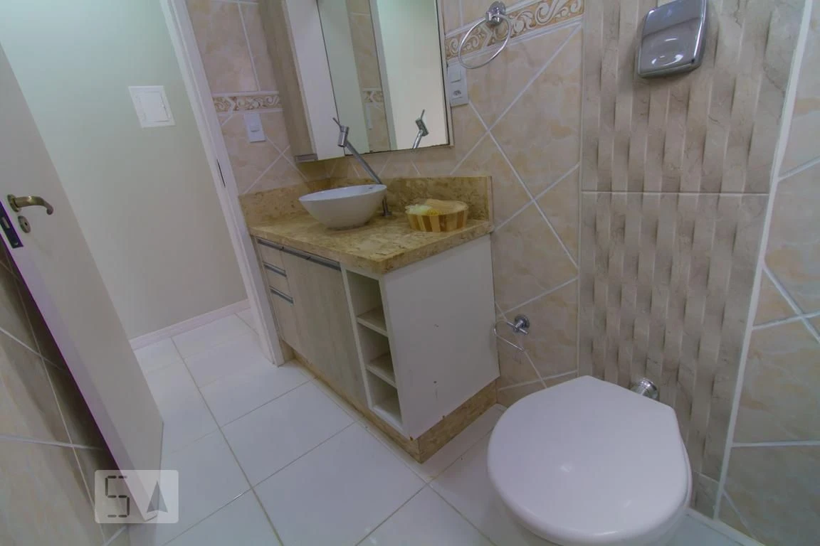 3-bedroom apartment with a washing machine — photo 17