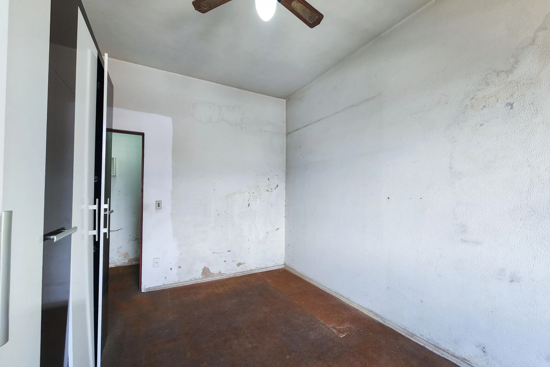1-bedroom unfurnished apartment with 1 bathroom and parking — photo 28