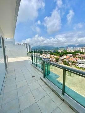 580 m² duplex penthouse with a balcony and 4 suites — photo 10