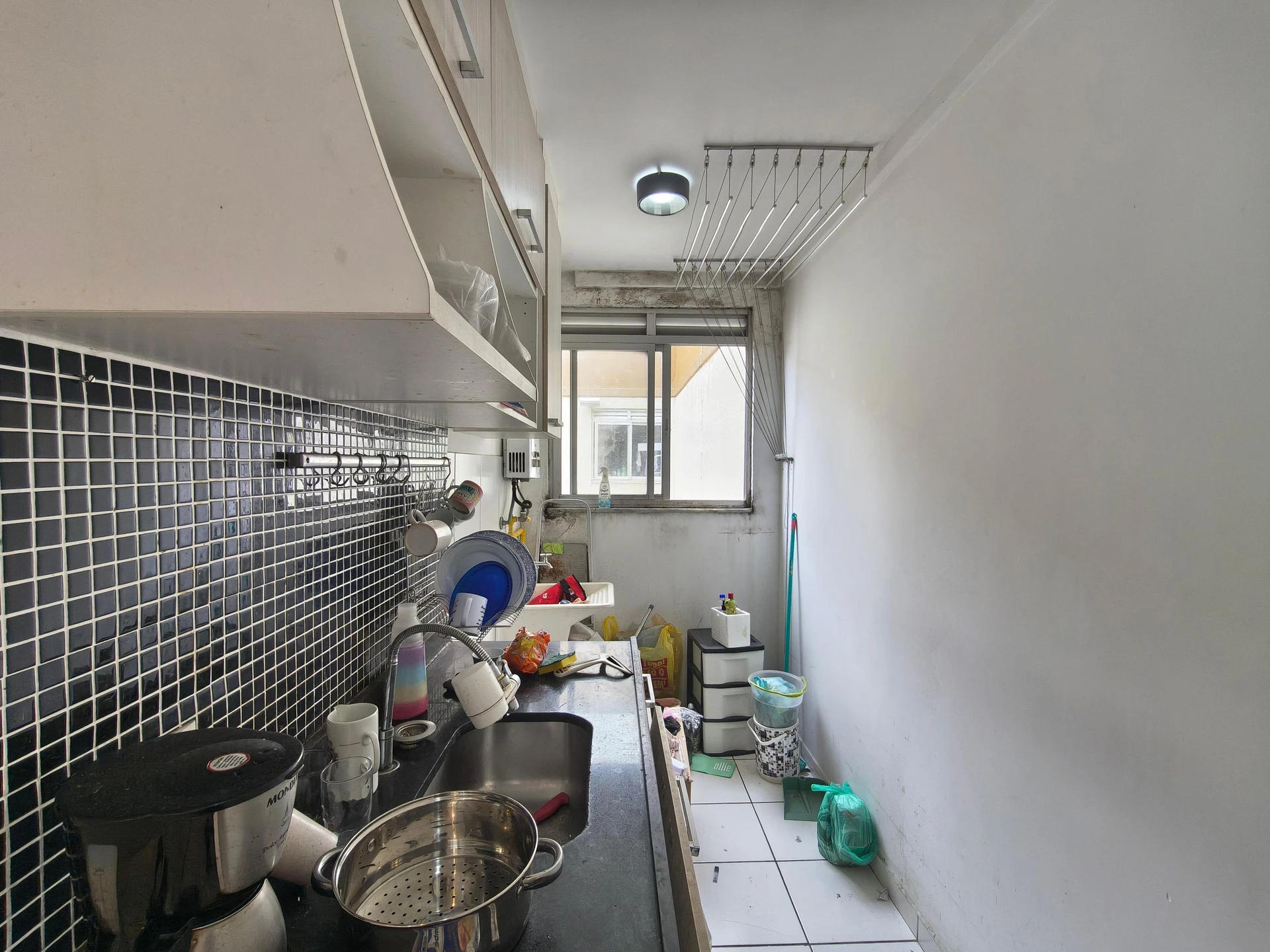 2-bedroom apartment in a building with a gym — photo 26