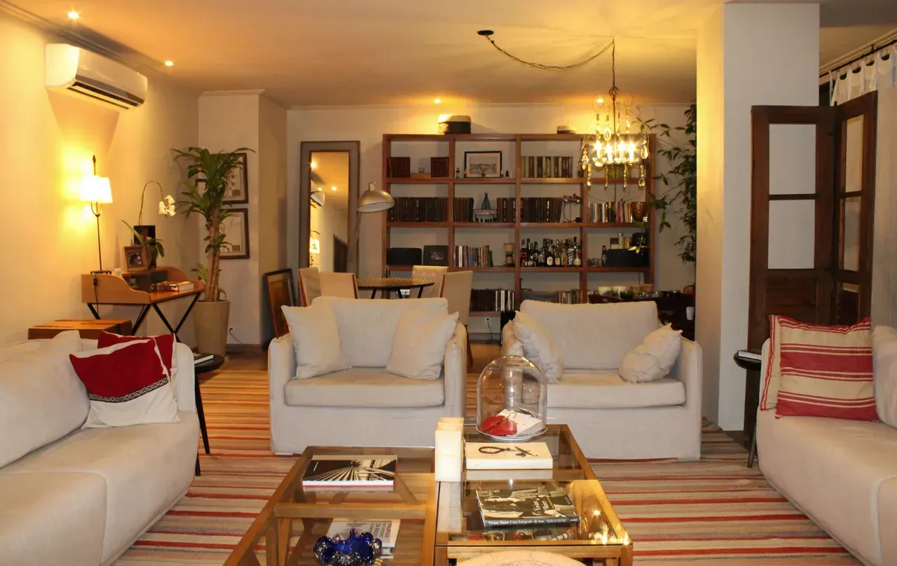 Furnished apartment with 5 bedrooms and a open-plan kitchen — photo 37