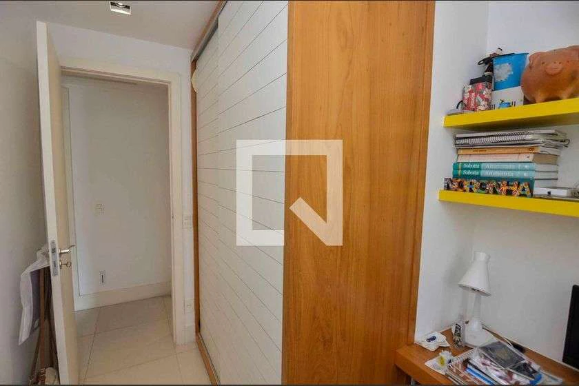 167 m² apartment with open-plan kitchen and 3 bedrooms — photo 2