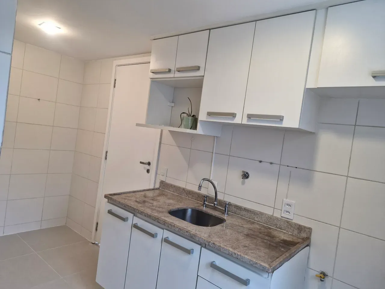 Квартира с 2 спальнями, своей ванной и 66 м² на 5-м — photo 12