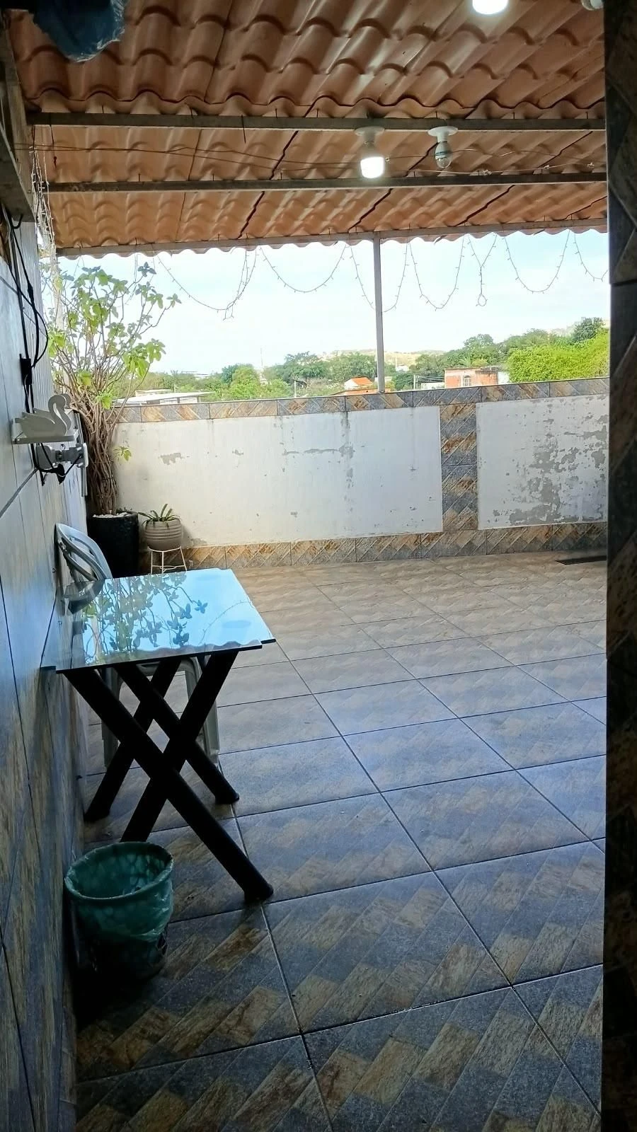 Furnished 3-bedroom house with 4 bathrooms, no parking — photo 36