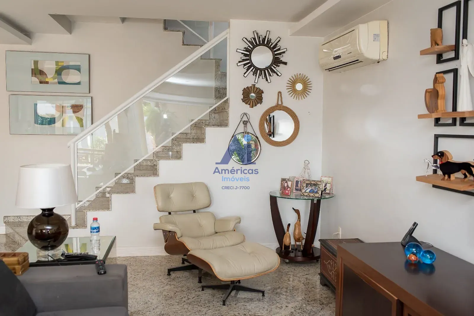 Unfurnished house with 4 bedrooms and 5 bathrooms — photo 4