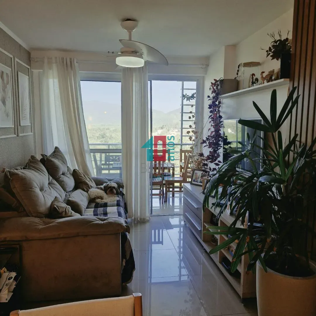 3-bedroom apartment in a building with a gym — photo 15