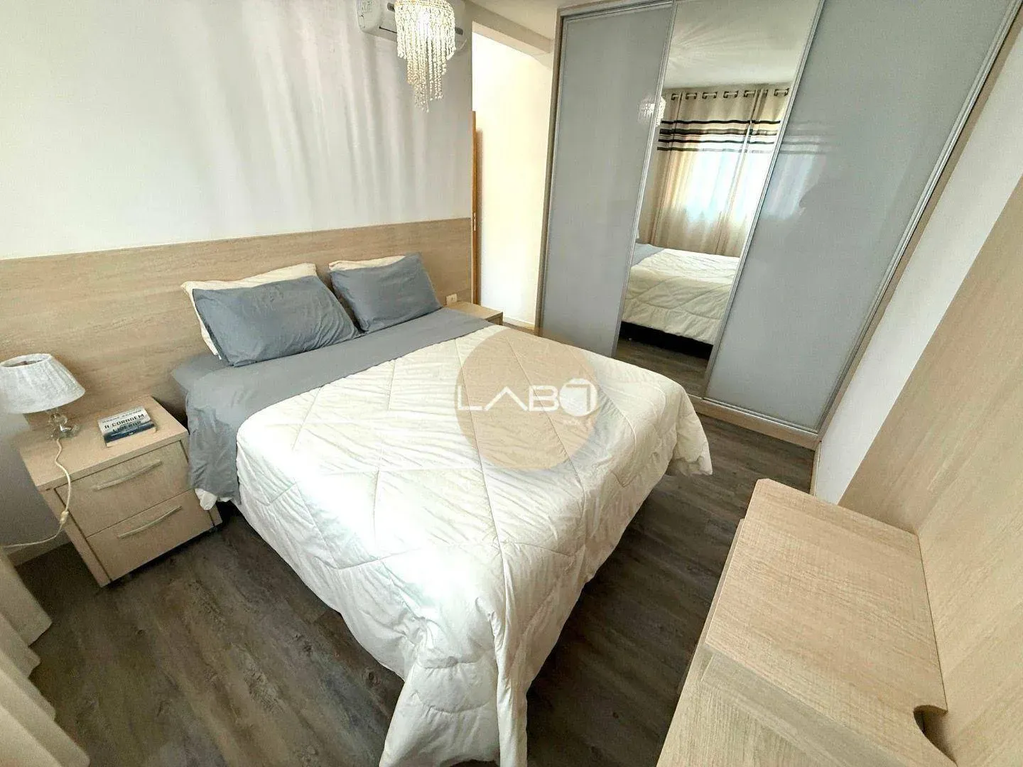 Квартира з 2 спальнями, 1 ванною при спальні та 2 паркомісцями — photo 6