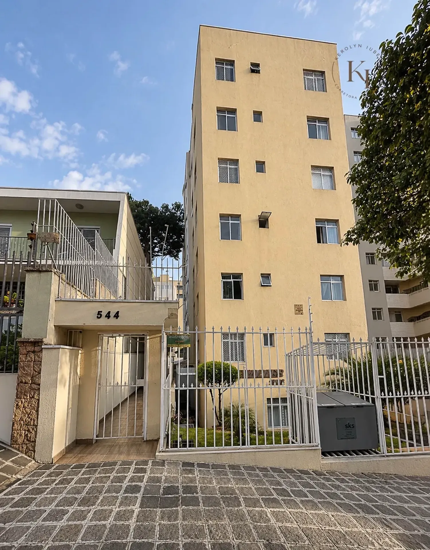 Apartment on the 3rd floor with a washing machine — photo 4
