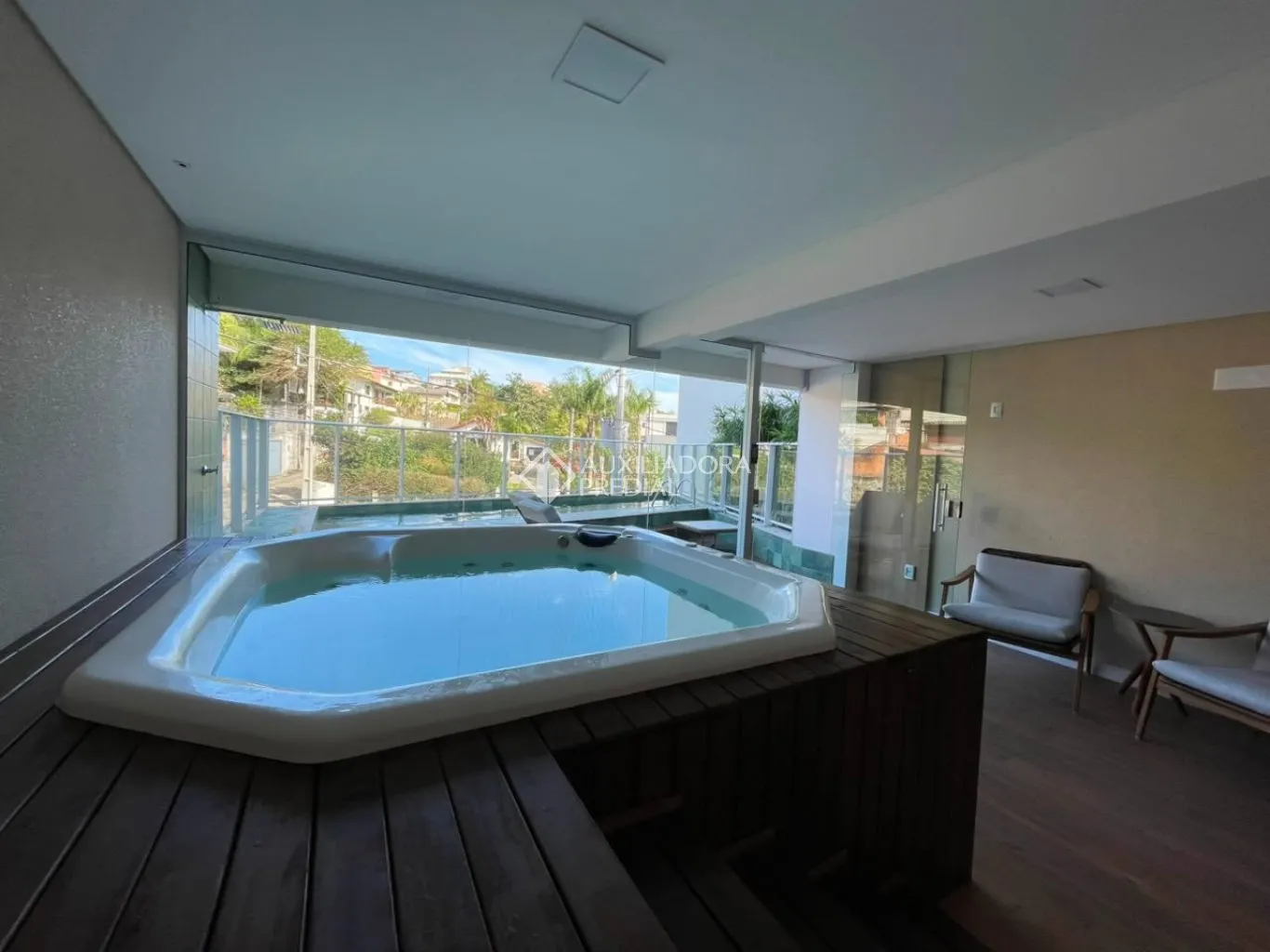 2-bedroom apartment with balcony and terrace — photo 10