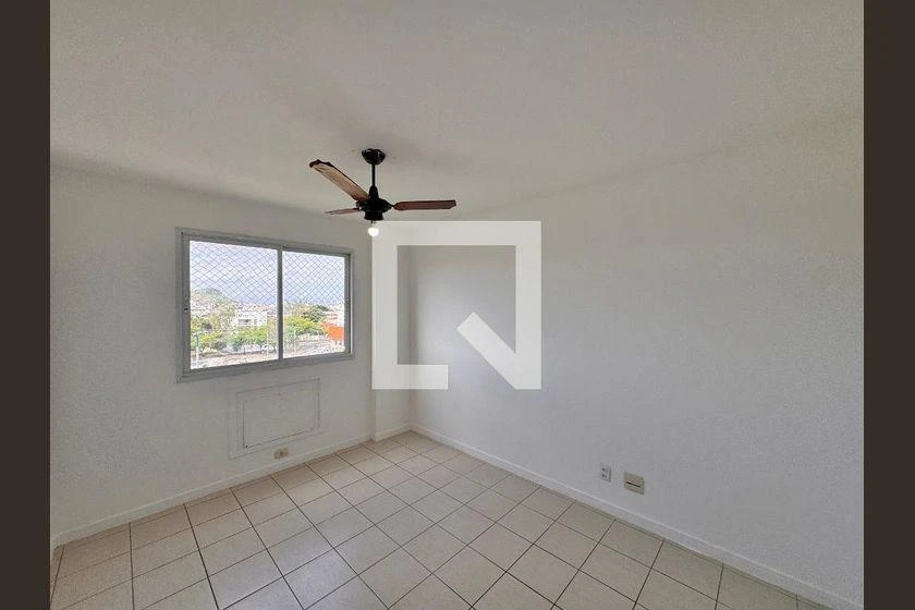 2-bedroom apartment in a building with a gym — photo 7