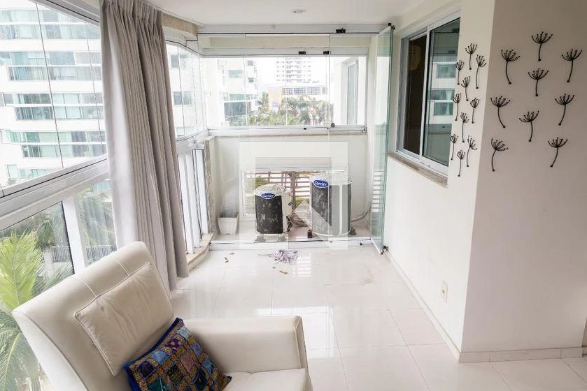 Bathtub in a 2-bedroom apartment, 85 m² — photo 6