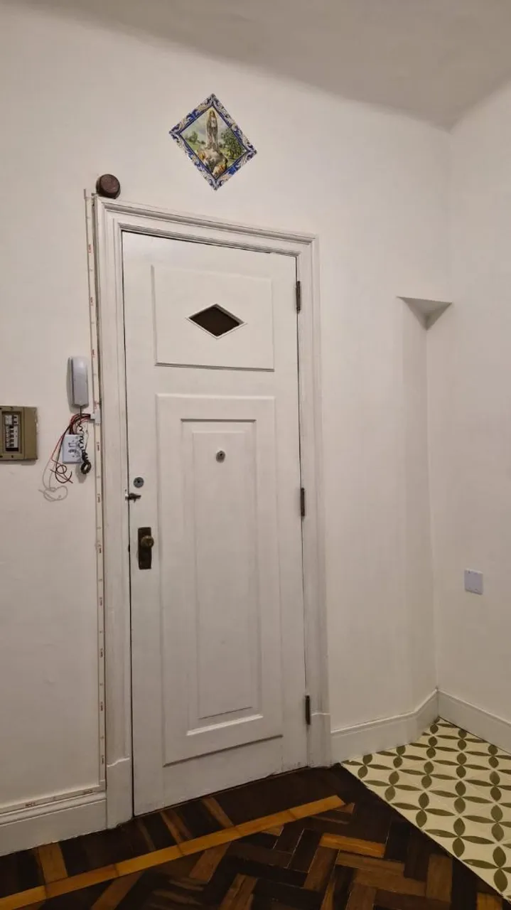 Studio, 37 m², with wood or laminate floors — photo 7