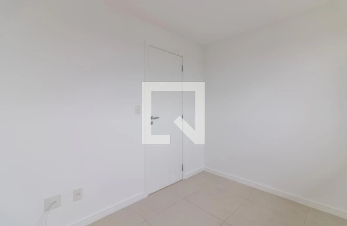 2-bedroom apartment in a building with a sauna — photo 46