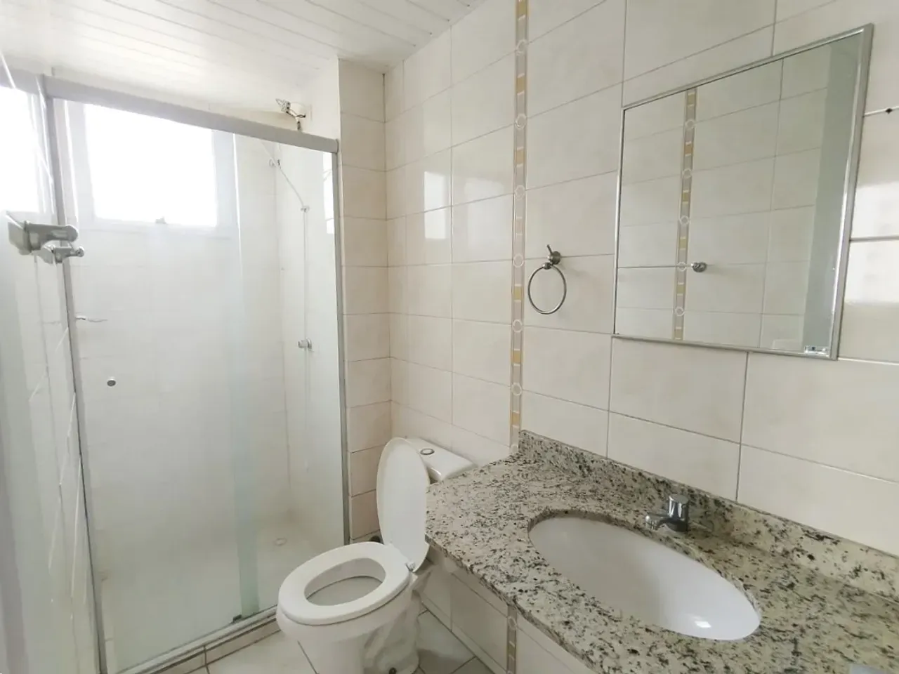 Furnished 3-bedroom apartment with 68 m² — photo 30