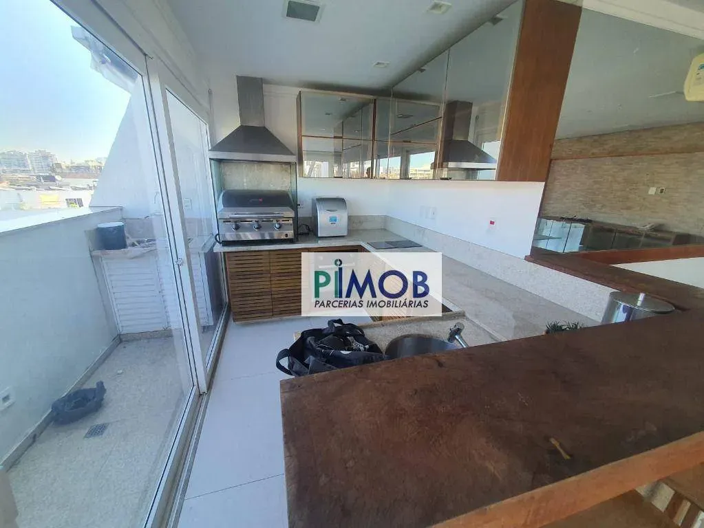 Furnished penthouse with 4 bedrooms and jacuzzi — photo 66