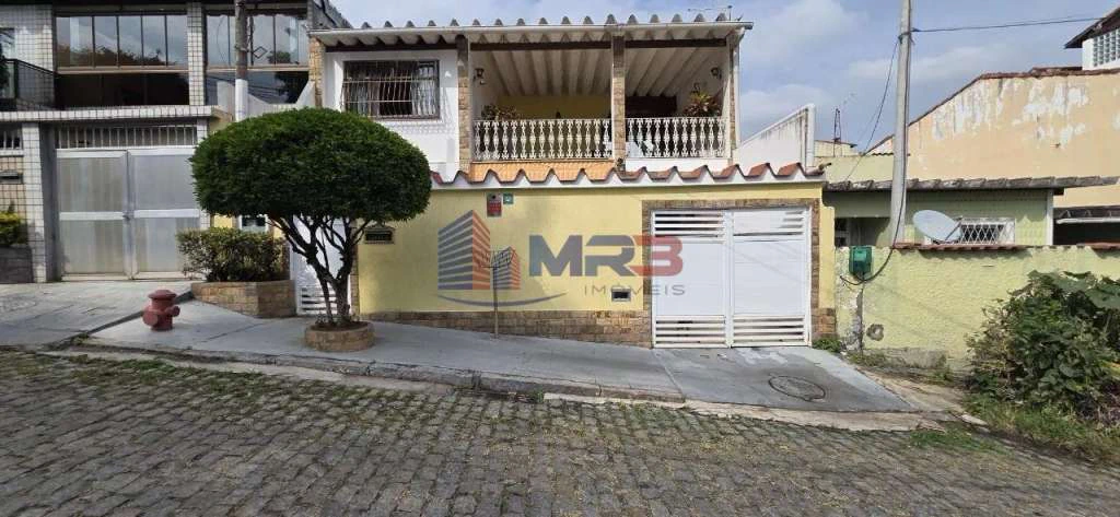 Casa duplex com varanda e 3 quartos e 197 m² — photo 4