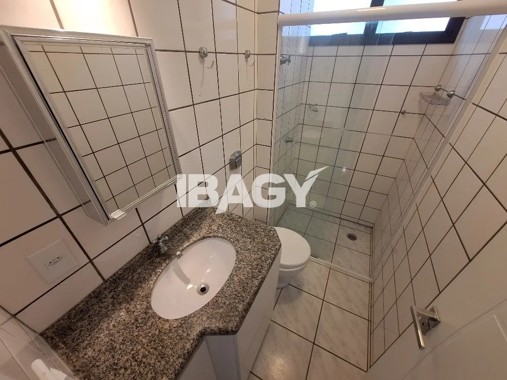 Apartamento de 3 dormitorios con parrilla en la terraza — photo 11