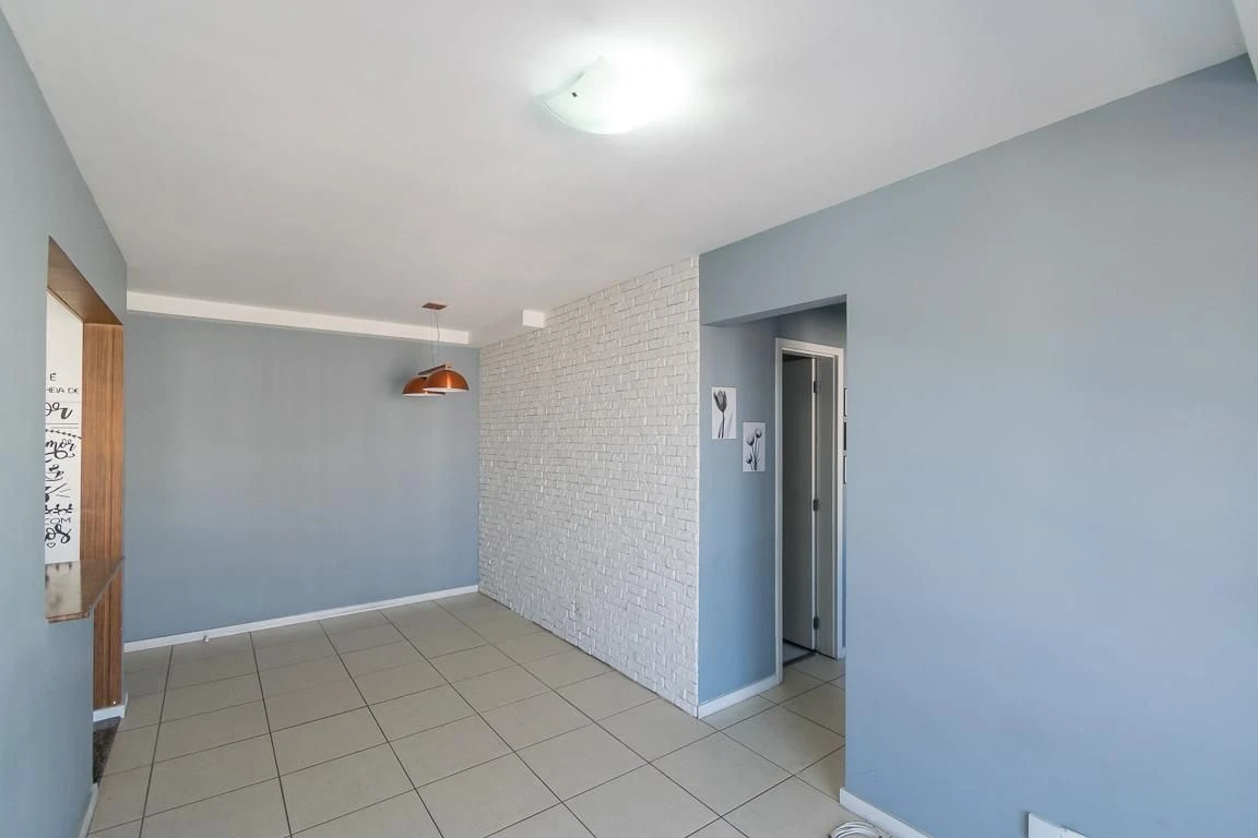 Furnished 3-bedroom apartment with 1 en-suite and balcony — photo 32