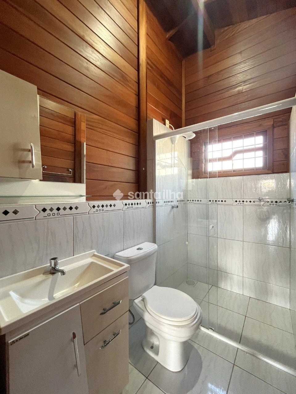 House with 3 bedrooms, 1 en-suite and private garden — photo 19