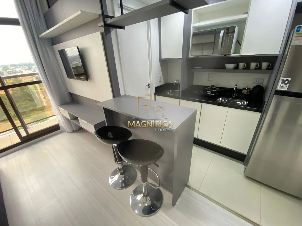 Furnished 32 m² studio with parking and balcony