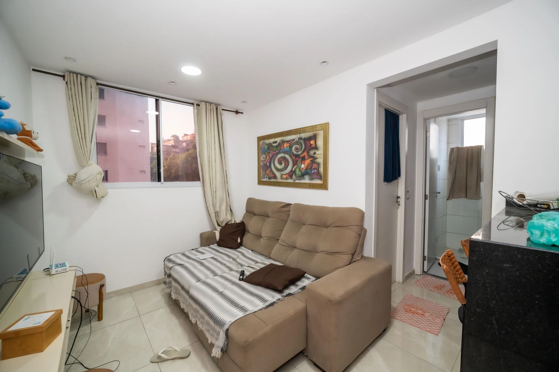 2-bedroom apartment in a building with a gym