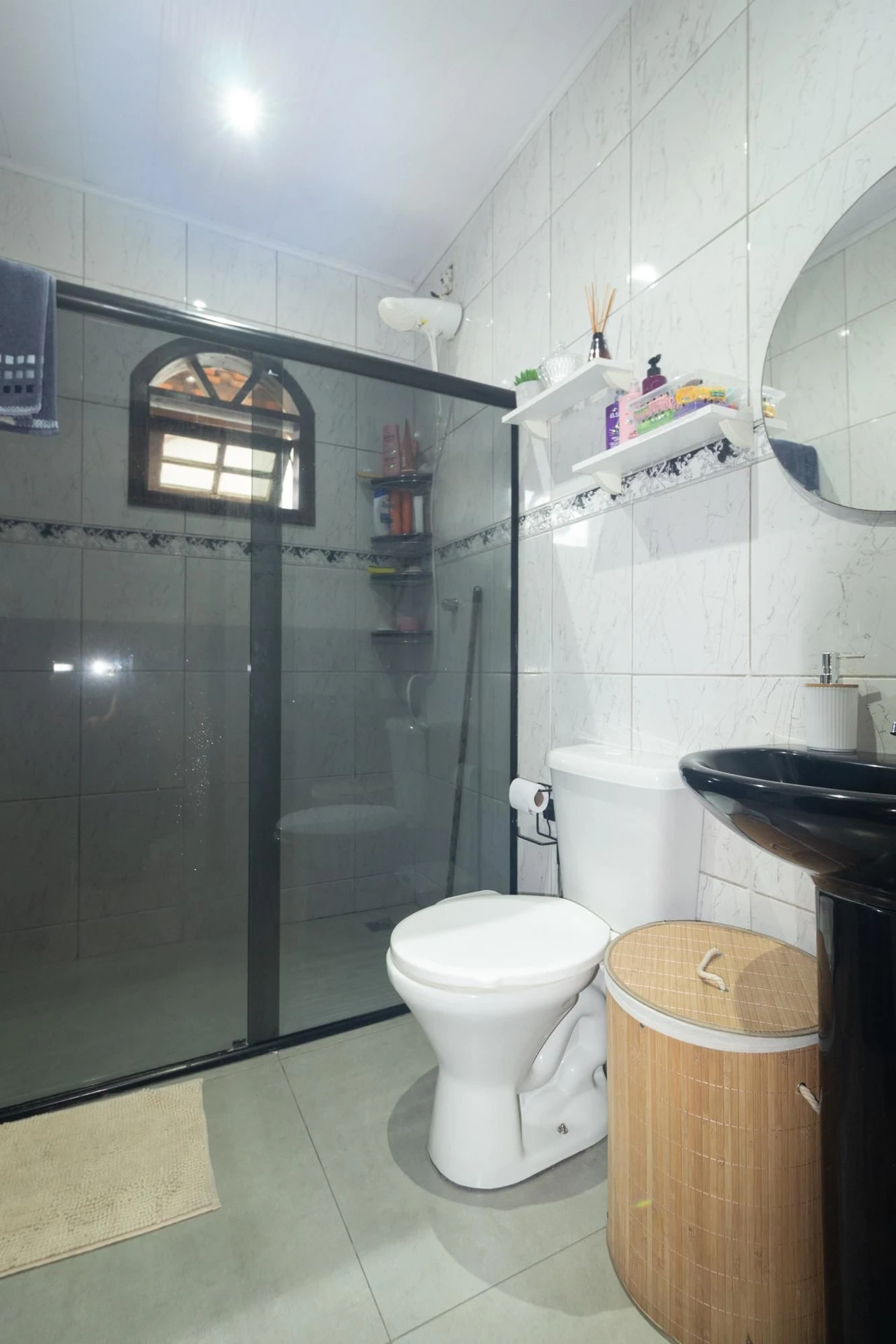 Будинок 120 м² із садом та балконом із грилем — photo 39