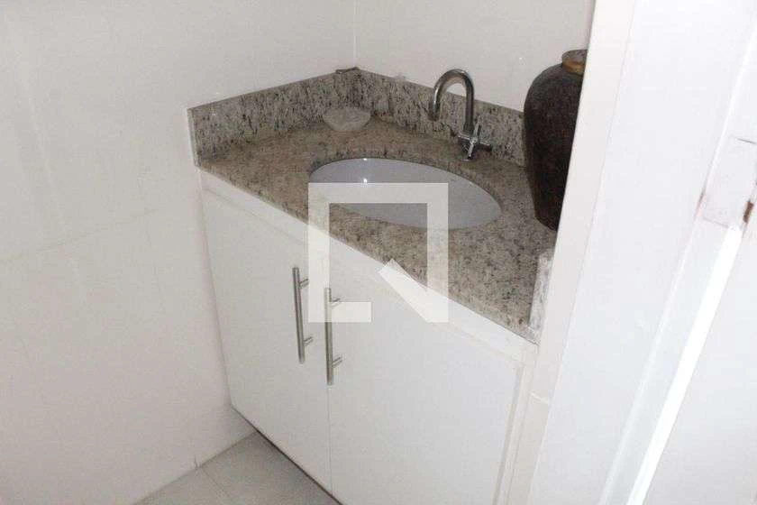Apartamento de 350 m² com 4 quartos e sacada — photo 5