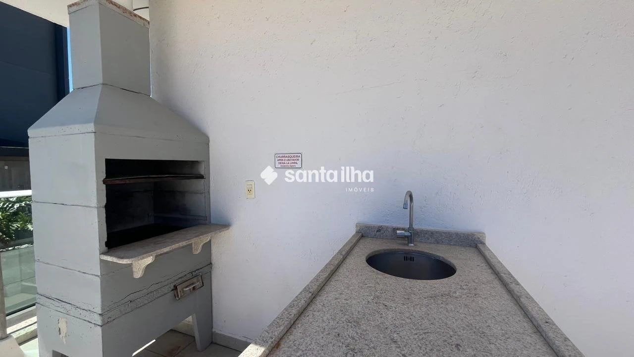 2-bedroom apartment with a washing machine in Florianópolis — photo 3
